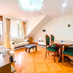 Apartamento Comoda Casa Cerca Al Estadio Y Metro, Barrio Floresta,