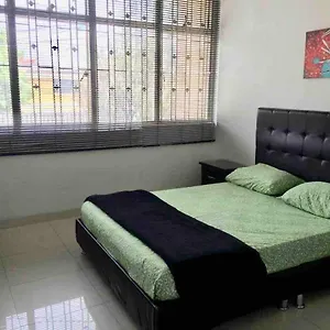 Spacious Studio Central Location Apartamento