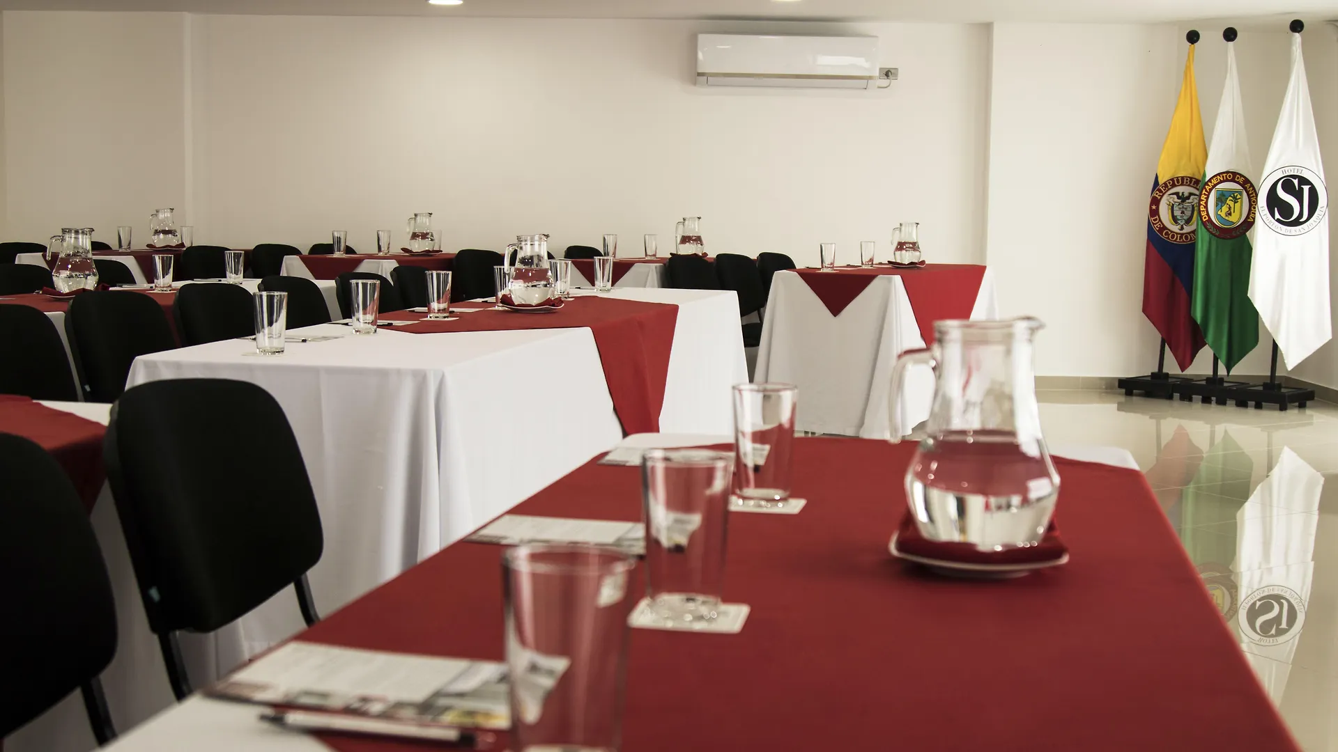 El Porton De San Joaquin Otel Medellín